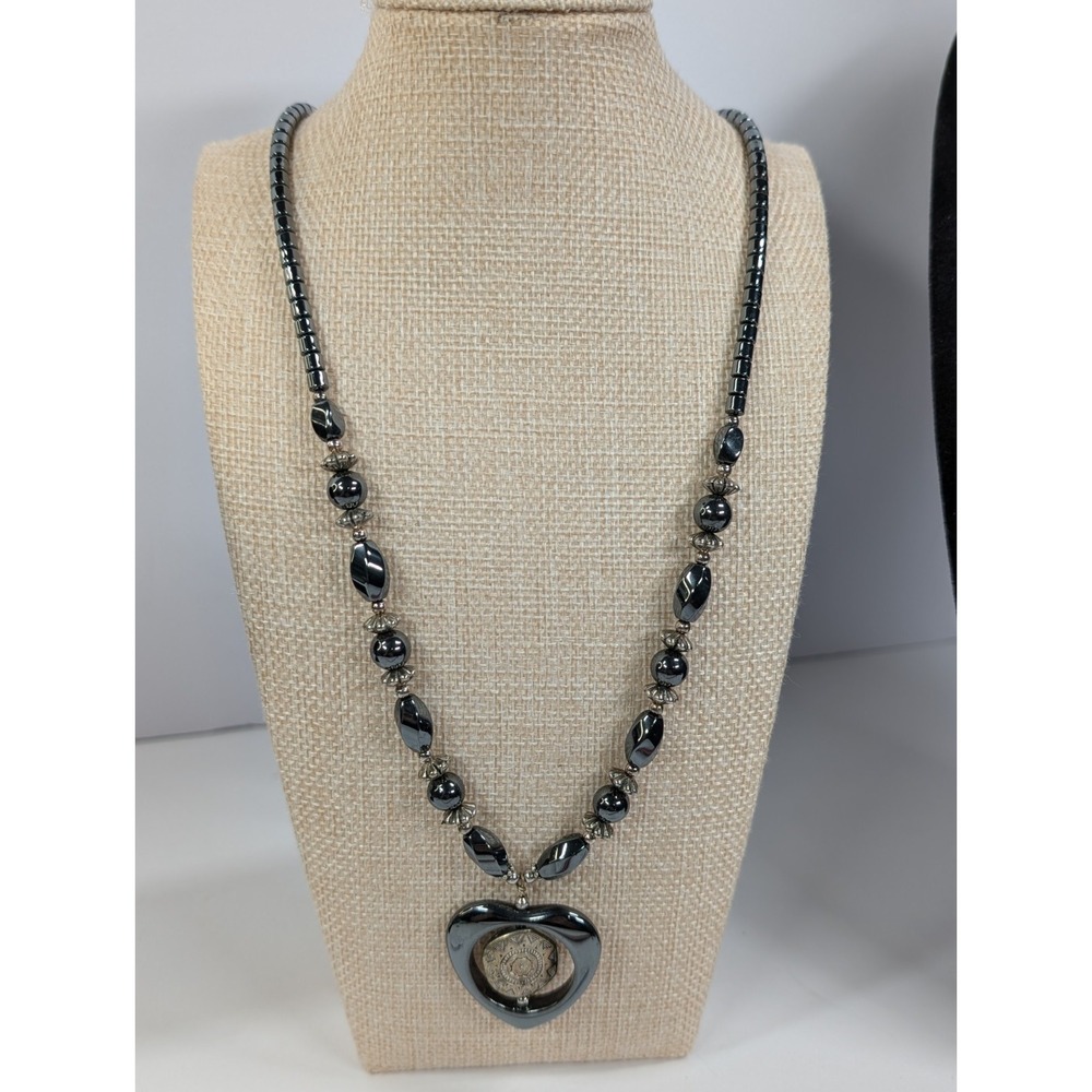 Vintage Grey Hematite Heart Pendant Beaded Length 24 In